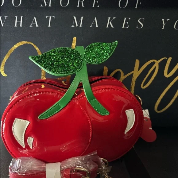 NWT CHERRY CROSSBODY PURSE - Picture 3 of 7